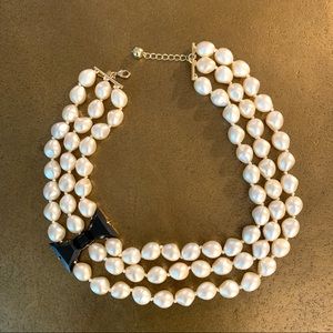 Kate spade triple strand pearl and bow necklace